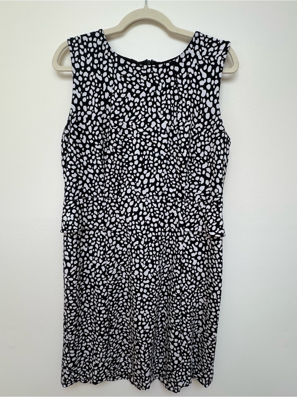 Ann Taylor Black and White Pebble-Print Midi Dress